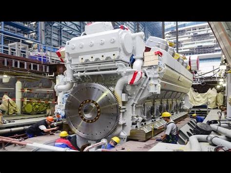 Building The Most Powerful Engine In The World And Engine Crankshaft