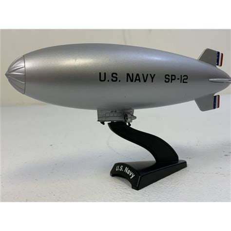 Wwii Us Navy Blimp Sp 12 Diecast Model