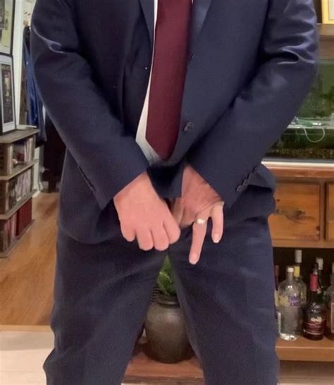 Suit Wank Gay Porn Xhamster