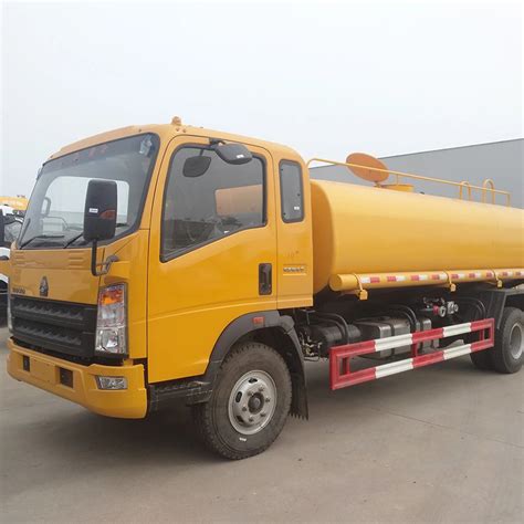 Sinotruk HOWO Pure Water Tanker Water Spraying Truck 4X2 New Water