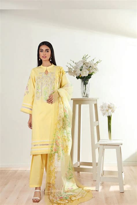 Nishat Linen Spring Summer Collection Best Lawn Dresses To Wear