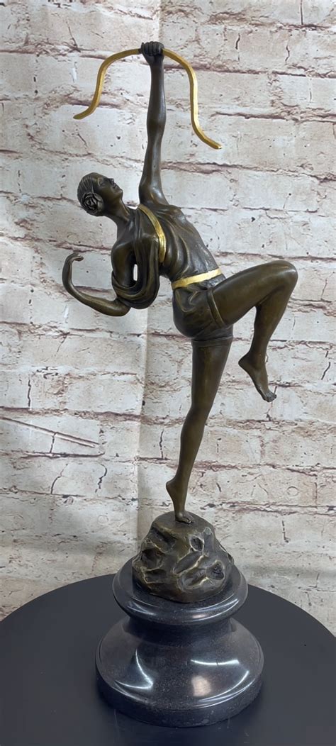 Artemis Diana The Huntress Nude Female Archer Bronze Statue Sculpture