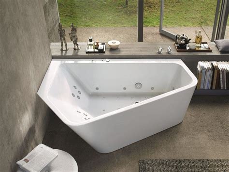 Asymmetrische Whirlpool Badewanne PAIOVA 5 Kollektion Paiova by DURAVIT ...