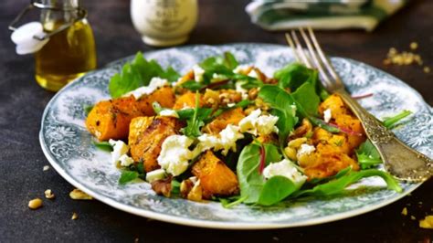 Receta de ensalada de naranja y queso fresco una explosión de sabor