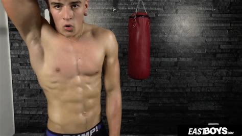 Hot Muscle Boy Kent Mills Shows His Abs