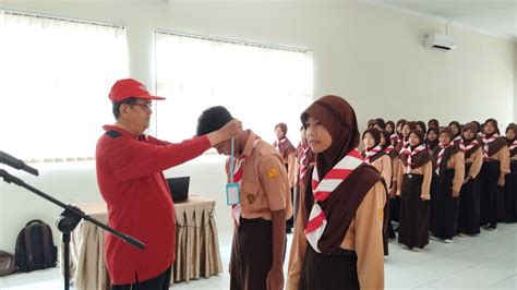 Latihan Dasar Kepemimpinan Siswa Ldks Osis Smp N 18 Tegal Periode 2023 2024 Uptd Spf Smp