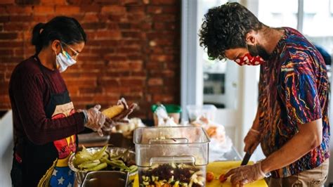 Vancouver Island Cafe Provides Pay What You Can Meals To Those In Need Cbc News