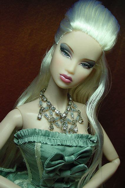 Pin By RIFAUT On Dolls Models Barbie Fashion Glamour Dolls Fashion