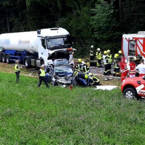 Bfv Deutschlandsberg T Dlicher Verkehrsunfall In Rassach