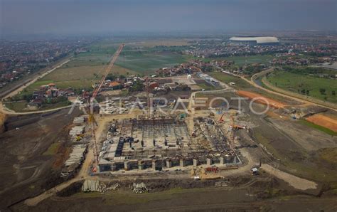 Pembangunan Masjid Terapung Al Jabbar Antara Foto