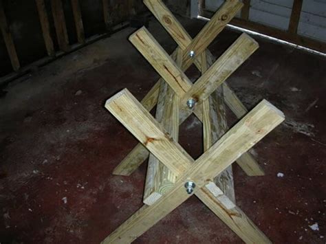 10 Simple DIY Sawbuck Plans You Can Build Today (with Pictures) | House Grail