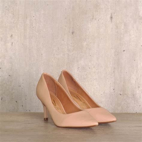 Scarpin Nude Vizzano Sapato Feminino Vizzano Usado Enjoei