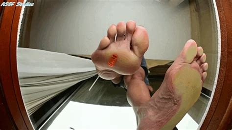 CLEO Giant S Squash Any Resistance MP Amateur Soles Giantess And Footjobs Clips Sale