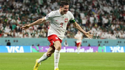 Poland Saudi Arabia Robert Lewandowski Bags Elusive World Cup Goal