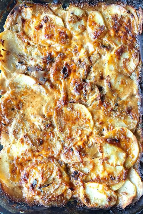 Potatoes Au Gratin (Ina Garten) - Reluctant Entertainer