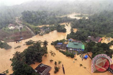 Banjir Di Malaysia Makin Parah ANTARA News