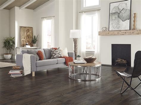 Grey Living Room With Wood Floors - Home Alqu