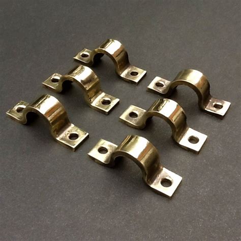 15mm Pipe Clips Brass For 15mm OD Pipes Brass