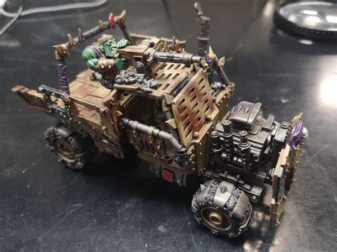 BLOOD Axes Trukk : r/orks