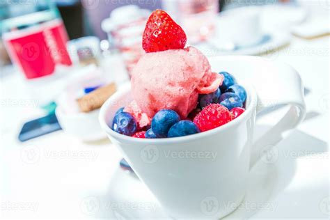 Ice Cream with Fruits 24521471 Stock Photo at Vecteezy