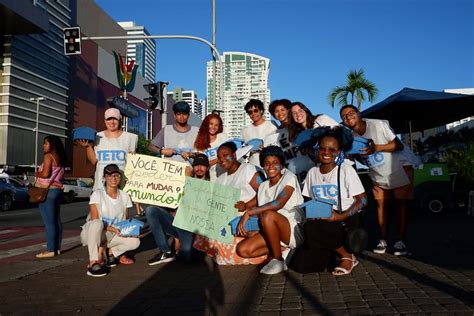 Teto Promove Mobiliza O Volunt Ria No Brasil E Planeja Reunir Mais De