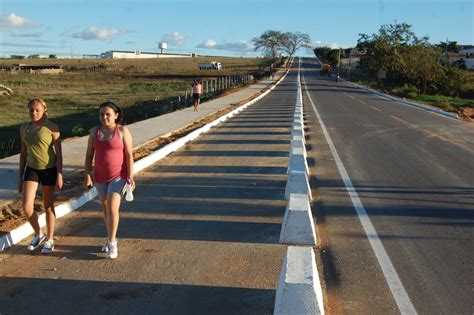 Estradas de Pernambuco População de Araripina satisfeita