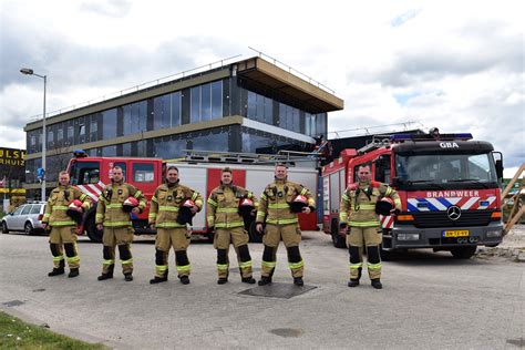 Gezamenlijke Brandweer Amsterdam Uit Startblokken Brandveilig