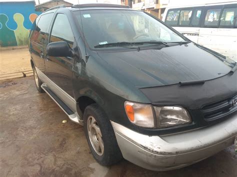 Super Clean First Body Toyota Sienna In Perfect Condition At A Give