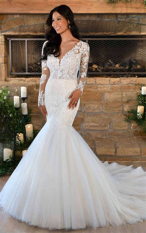 Best Mermaid Wedding Dresses 2022