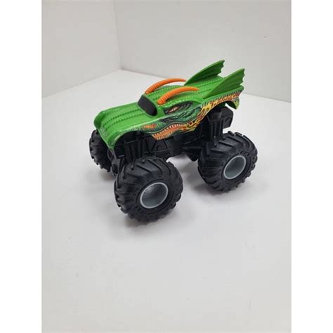 Hot Wheels Toys Hot Wheels Monster Truck Jam Rev Tredz Propelled Motor Green Dragon Poshmark