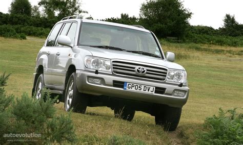 Toyota Land Cruiser Specs Photos