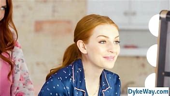 Chicas Pelirrojas Se Besan XVIDEOS