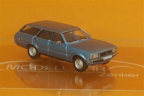 Brekina PCX 870153 Ford Taunus TC 2 Turnier Bj 1976 Blau 1 87