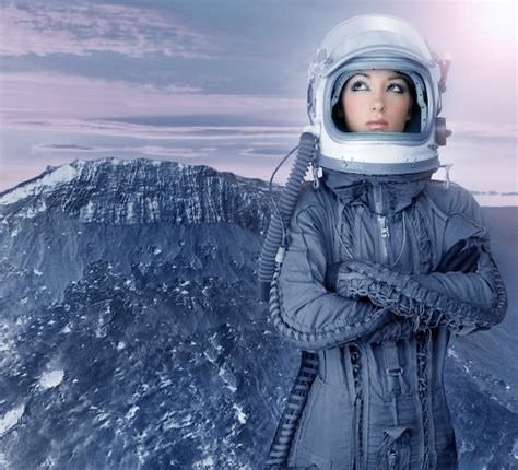 Premium Photo | Astronaut woman futuristic moon space planets