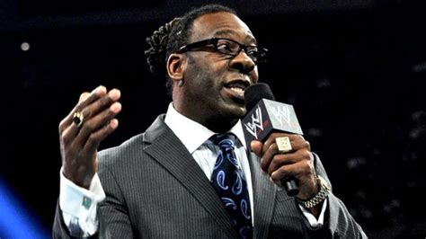 El miembro del Salón de la Fama de la WWE Booker T habla sobre el