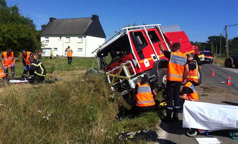 Un camion de pompiers accidenté trois blessés actu fr