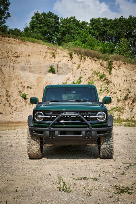 2022 Ford Bronco Everglades Confirmed With Factory Installed Snorkel And Winch Autoevolution