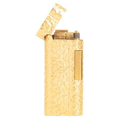 Dunhill Gold Cigarette Lighter At 1stdibs Solid Gold Dunhill Lighter