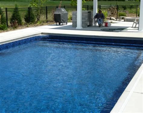 Custom Pool Steps - Penguin Pools