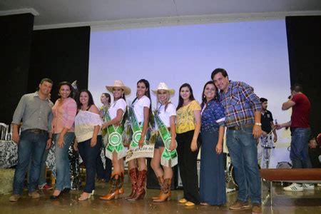 Duas Mil Pessoas Estiveram Presentes Na Escolha Da Rainha Do Rodeio De