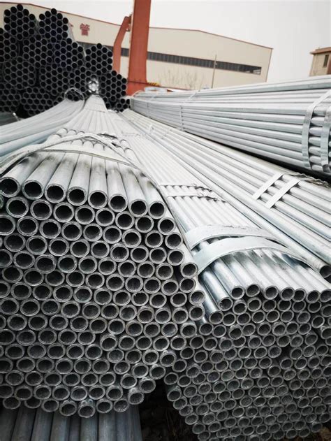 Hot Dip Galvanized Seamless Steel Round Pipe Zinc Coating Metal Tube