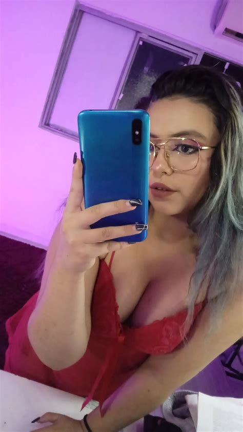 Send Kiss 14 Nude Pics XHamster