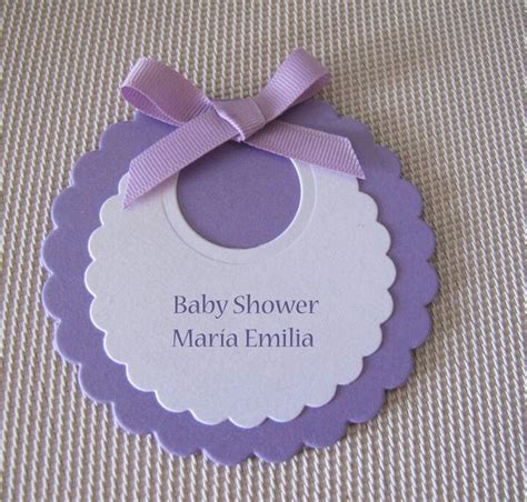 Crea En Un 2x3 Bellas Invitaciones Para Baby Shower Con Forma De Baberos