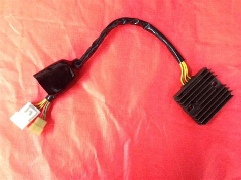 Buy 00 01 HONDA CBR 929 RR OEM VOLTAGE REGULATOR RECTIFIER In