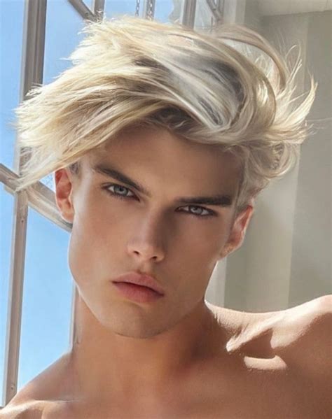 Pin By Robbyj Bridwell On Hunks Male Faces Blonde Male Models Male