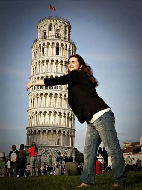 34 Photos That Use The Power Of Perspective To Create Optical Illusions ...