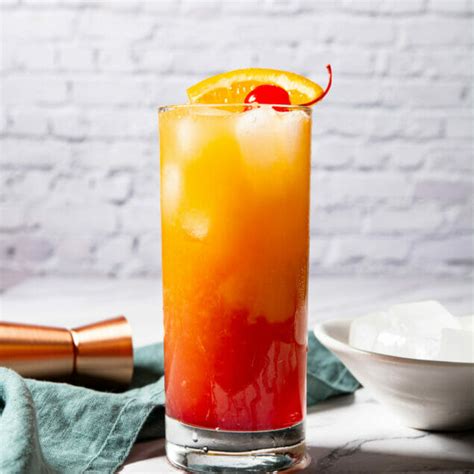 Classic Tequila Sunrise Recipe - Food Faith Fitness