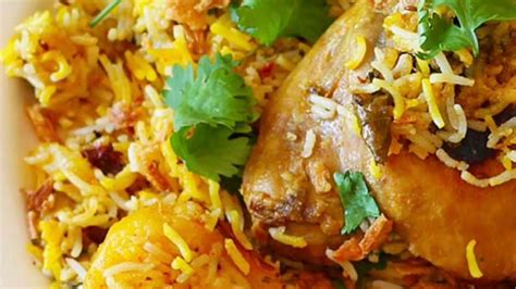 Chicken Biryani Recipe Dawat Special Taste And Delight Youtube