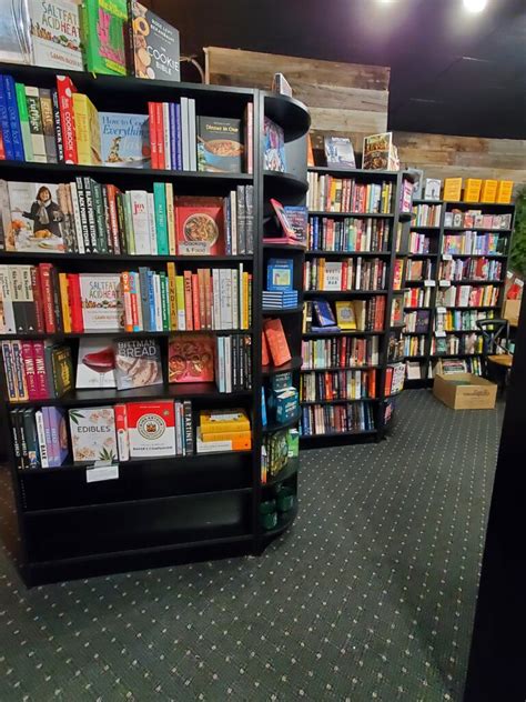 Indie Bookstores To Visit In Metro Detroit Pt 4 Life Of A Female