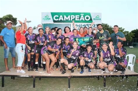 Fênix é campeã da Copa Batom de Futebol Society de Piripiri que deu